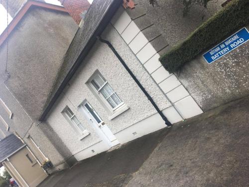 Longford House | Shalom