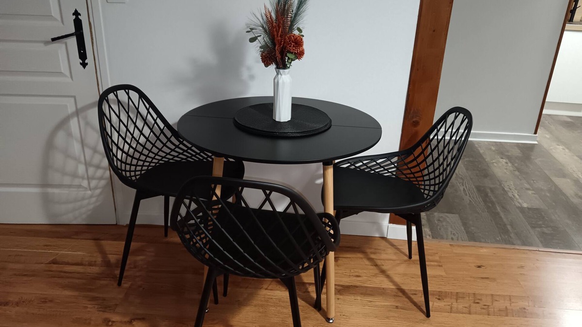 Beaucroissant Bed & Breakfast | Shalom - Private Room in Shared Apartment with All Conveniences