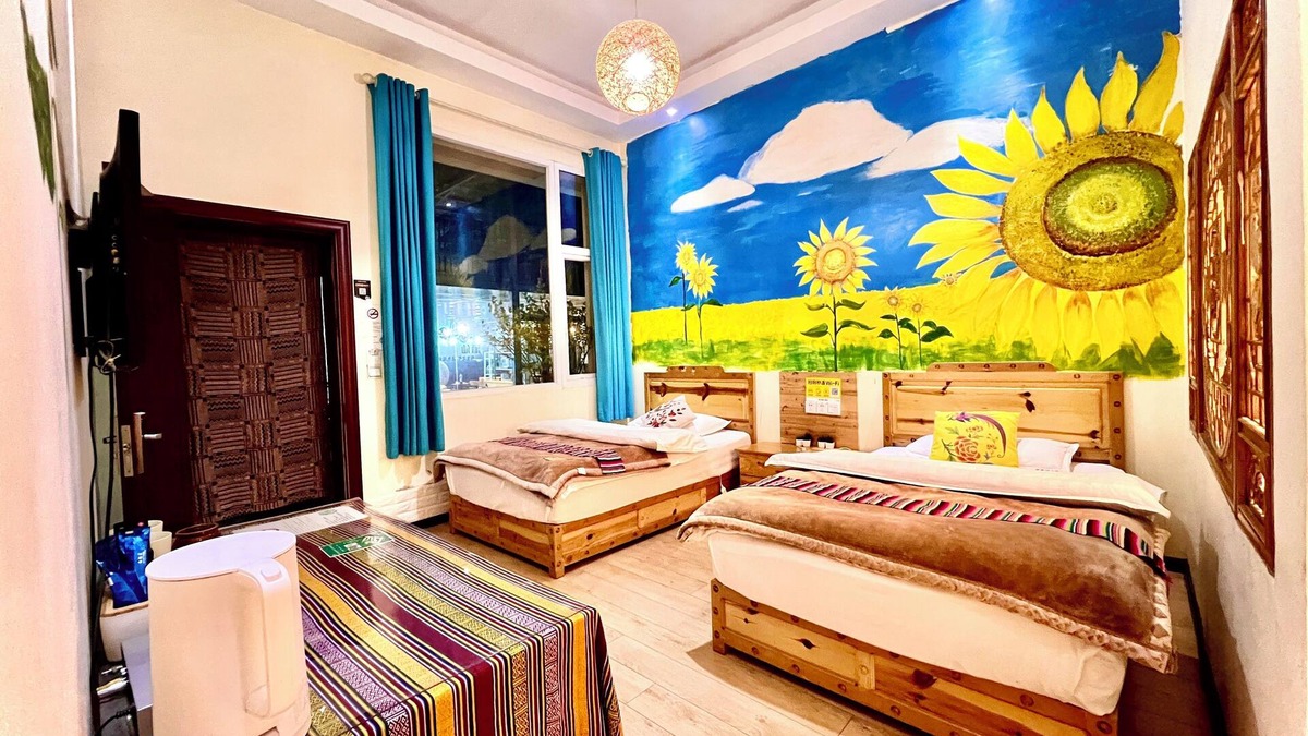 Shangri-La Bed & Breakfast | ShangriLa chudengshuo homestay