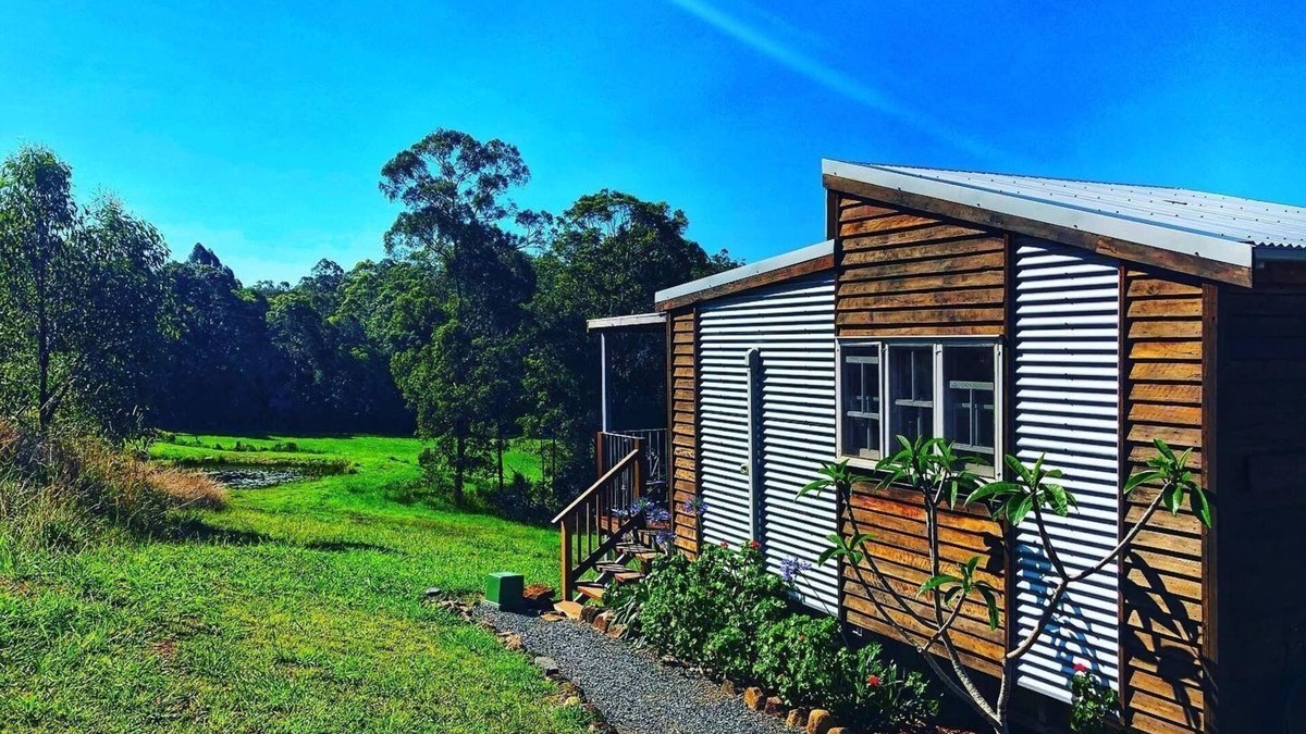 Verrierdale Cabin | Shanti Cabin: Private Hinterland Retreat w/Porch, AC & Kitchenette Near Noosa