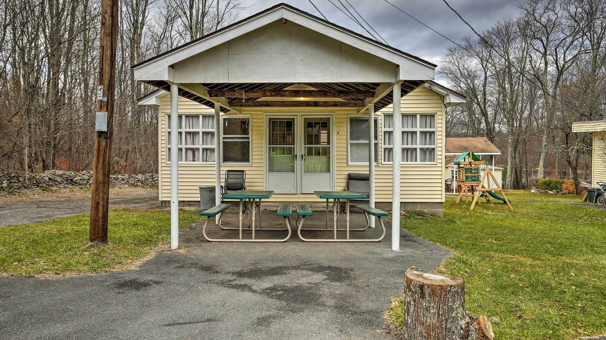Ellenville Apartment | Shared Boat Launch: Lake Retreat in Ellenville!
