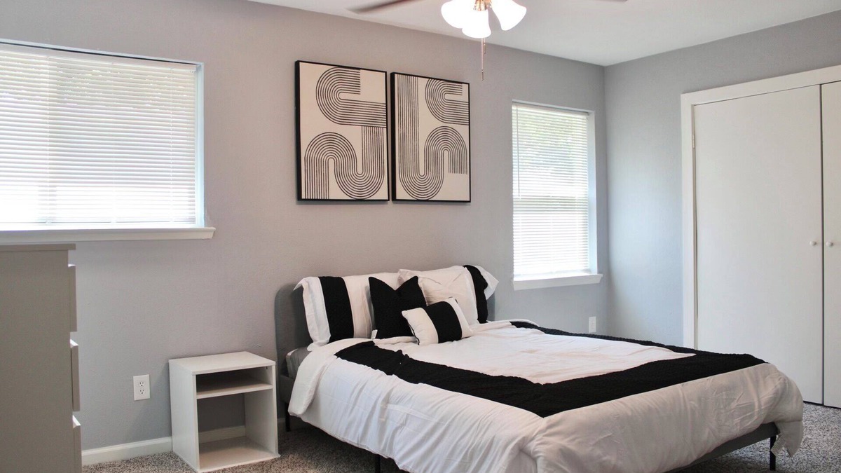 Balch Springs House | Shared Space. Offering master bedroom with private bathroom for booking.