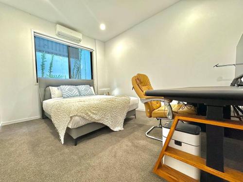 Bardon House | SHAREHOUSE 2bedroom-Retreat at Bardon