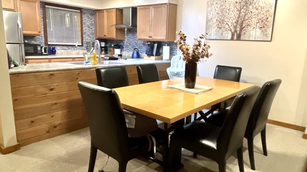 East Stroudsburg House | Shawnee Mountain 2bdr kids friendly townhouse 3 minutes away from slopes
