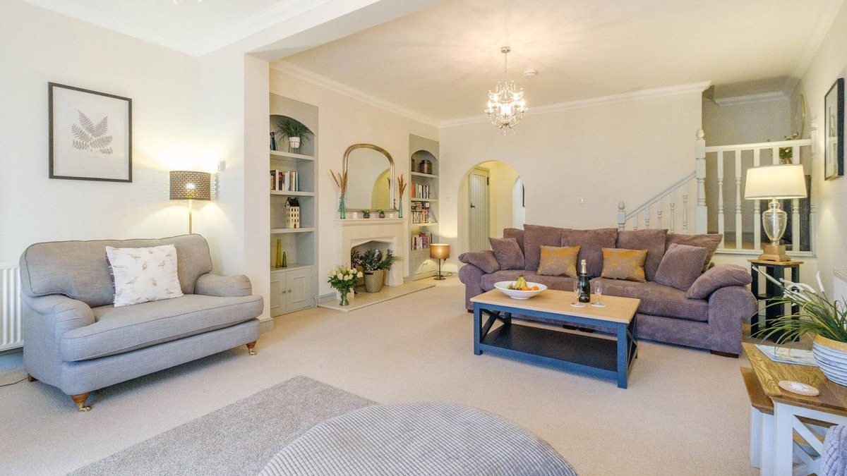 Aldeburgh Cottage | Shearwater Cottage - sleeps 5 guests in 3 bedrooms