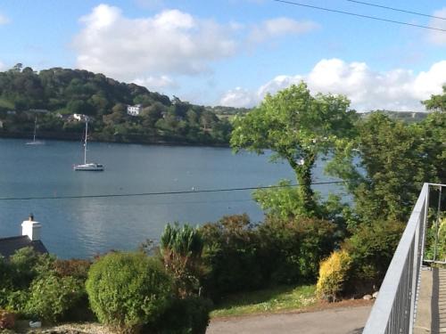 Glandore House | Shearwater Holiday Cottage