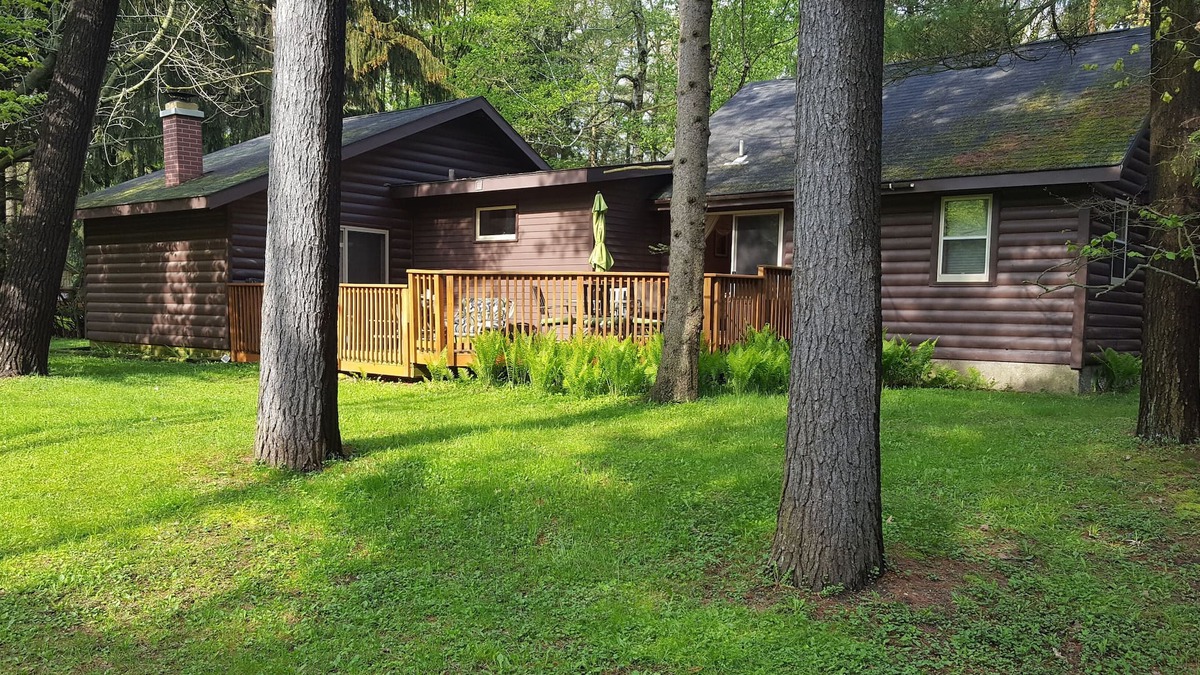Sheboygan House | Sheboygan Retreat in Black River