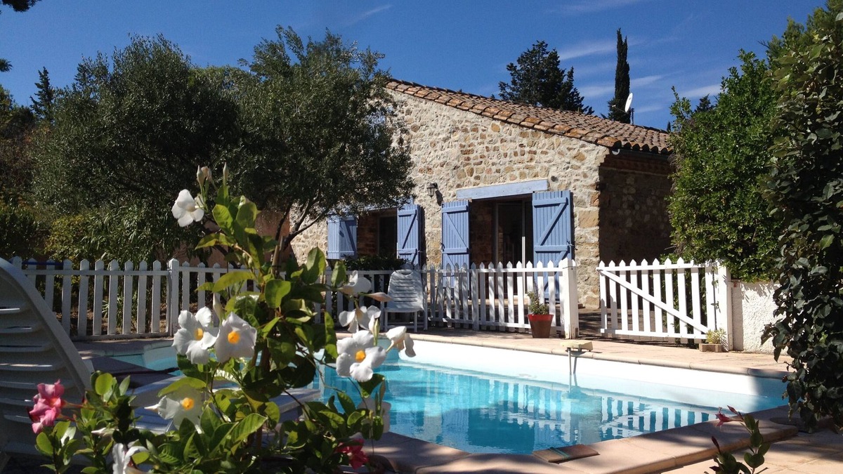 Montseret House | Sheepfold Corbières, 8 Pers, Private Swimming Pool, Air conditioning, Garden with trees 1100M2