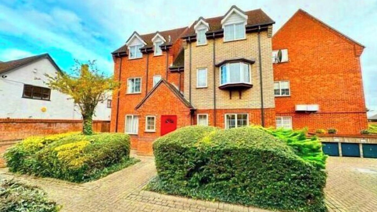 Shefford Apartment | Shefford Serenity Apartment In The Heart of Town