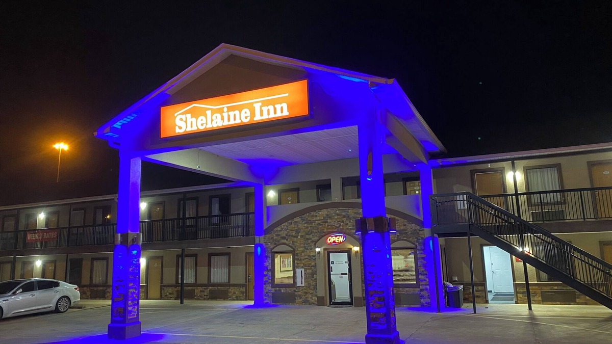 Jeffersonville Hotel | Shelaine Inn