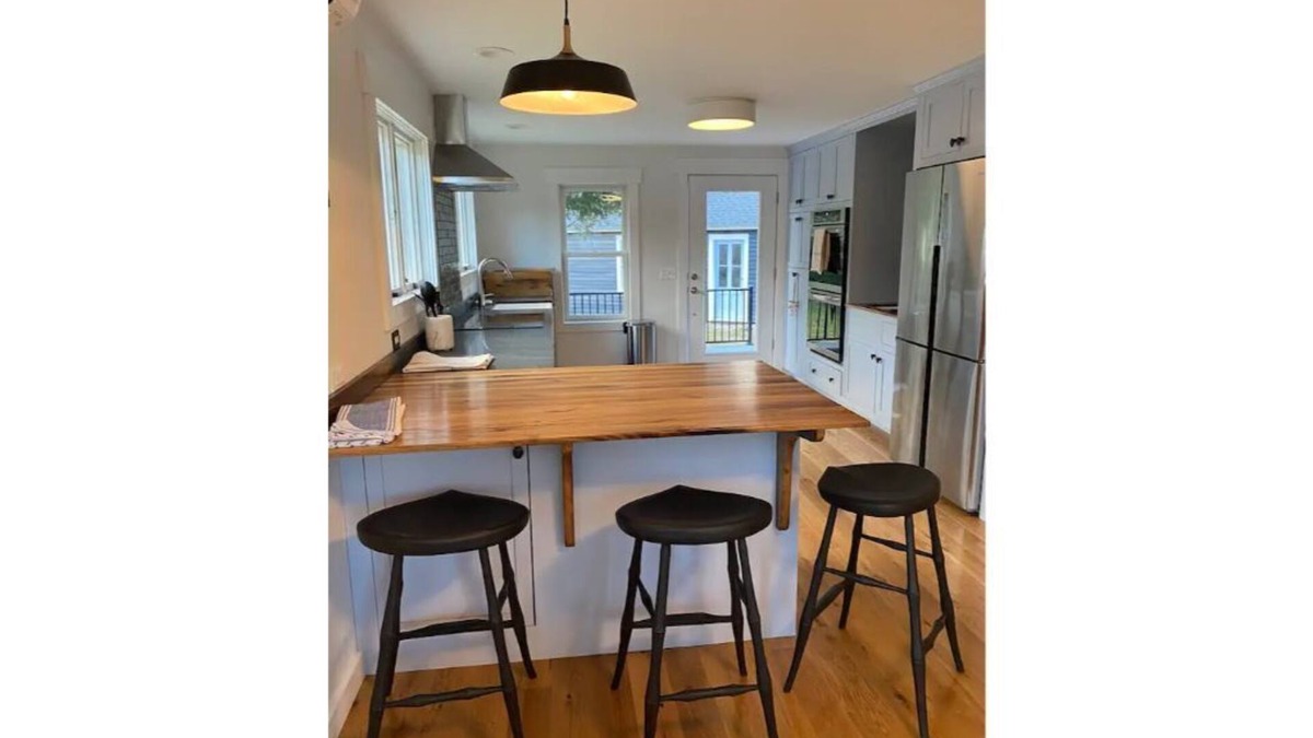Shelburne Falls House | Shelburne Falls #1 Rated STR. Blue on South. Style design with comfort.