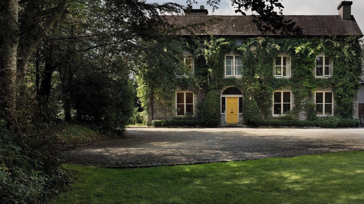 Kenmare House | Shelburne Lodge, Georgian House, Garden, Parking, 5 min Walk from Kenmare Town