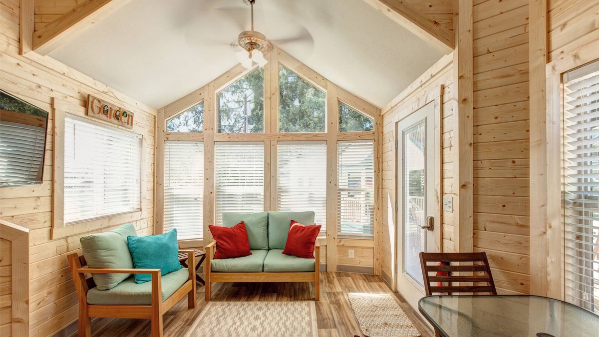 Bay City Cabin | Sheltered Nook Tiny Homes on Tillamook Bay