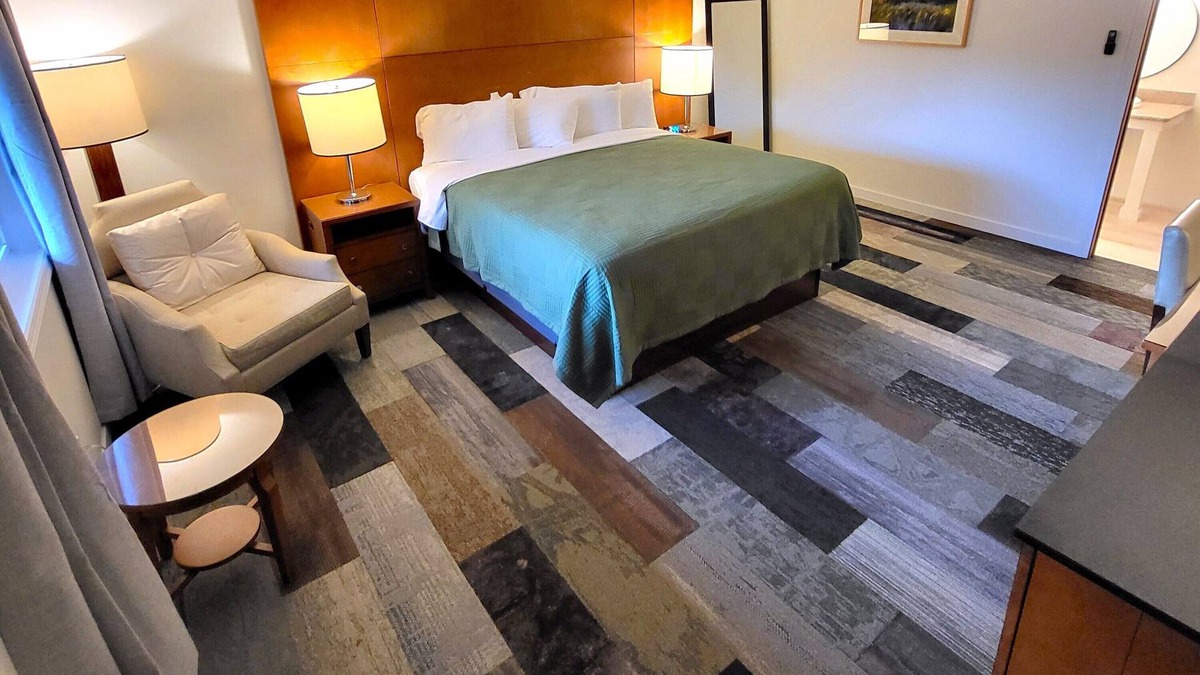 Shelton Hotel | Shelton Inn
