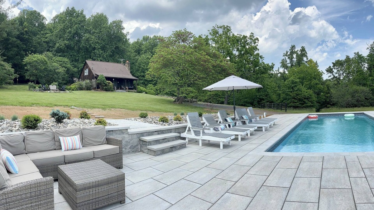Etlan Cabin | Shenandoah cabin with 4 bedrooms, heated saltwater pool and beautiful views