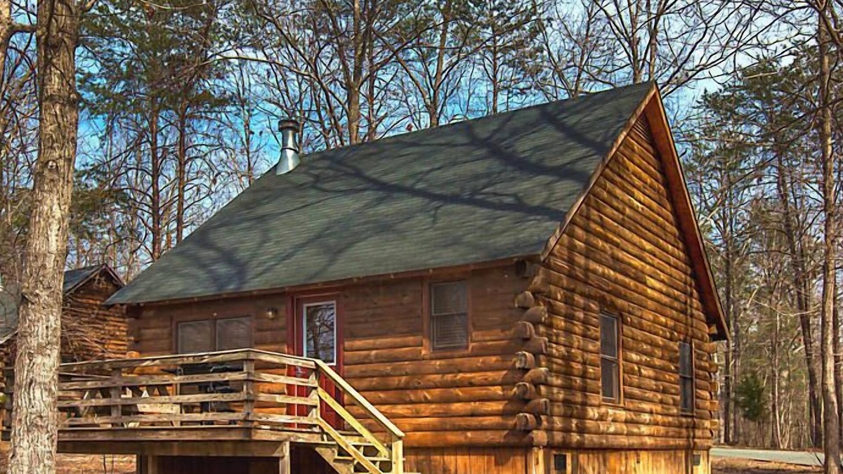 Gordonsville Resort | Shenandoah Crossing Resort with acres of wilderness