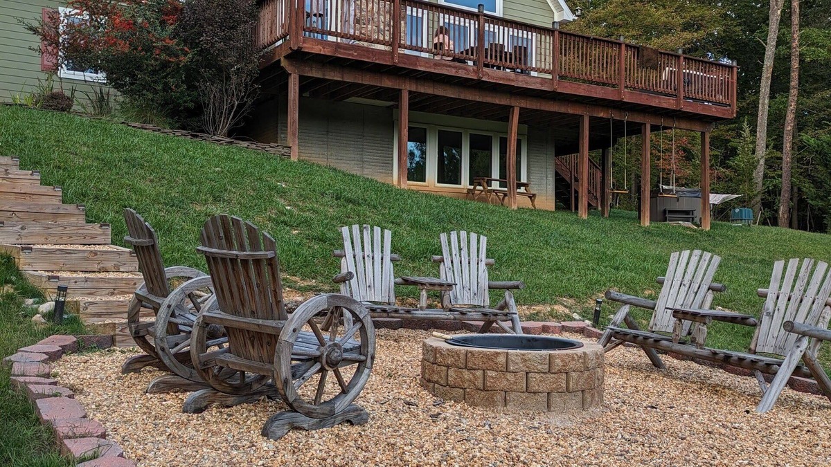 Front Royal House | Shenandoah Mountain House - Guest Suite