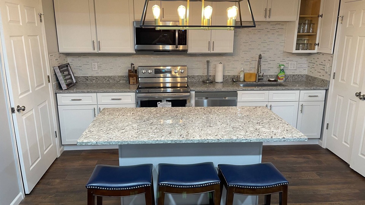 Luray Apartment | Shenandoah Orchids - Modern and Luxurious Vacation Rental