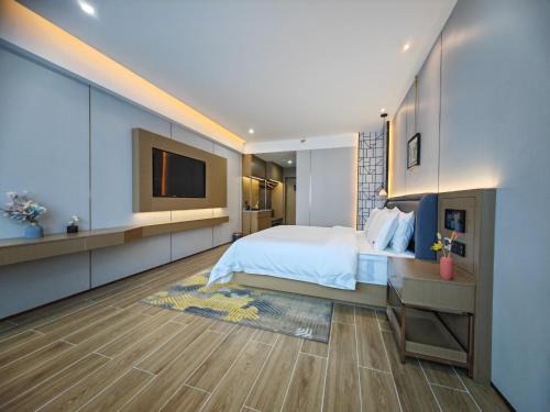 Longgang Hotel | Shenzhen Zhongchen International Hotel - Shenzhen Baolong Subway Station Branch