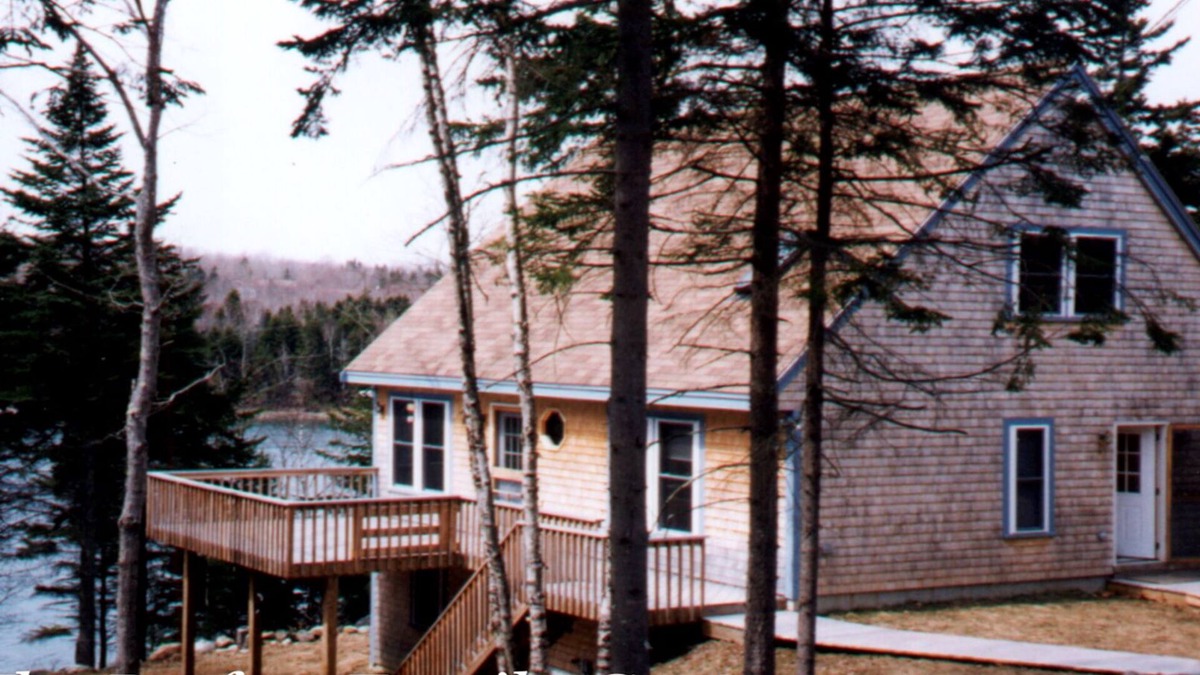 Friendship House | Shepherd's Cove - 5 Acre Beautiful Ocean-front Family Compound In Mid-coast Main