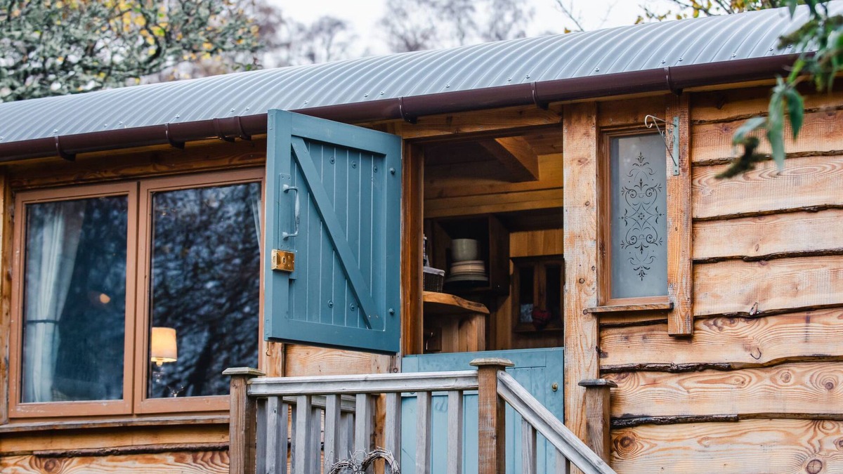 Balnain House | Shepherds Hut by Interhome