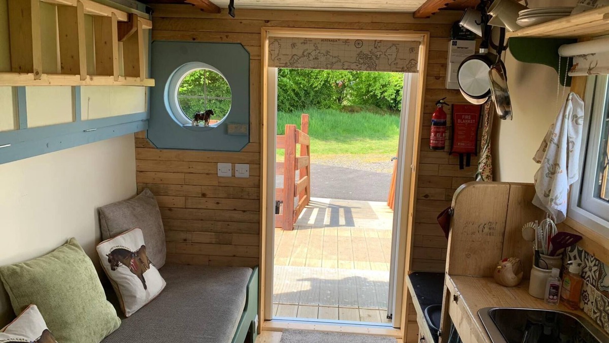 Straid Cabin | Shepherds Hut