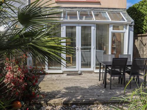 Duncannon House | Shepherds Walk
