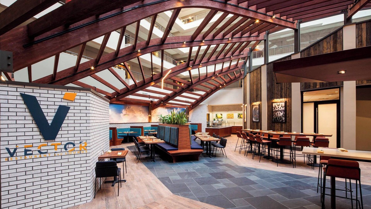 Primos Secane Hotel | Sheraton Suites Philadelphia Airport