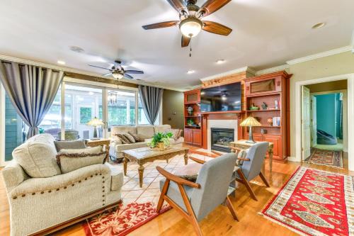 Sherrills Ford House | Sherrills Ford Escape with Hot Tub, Deck and Yard