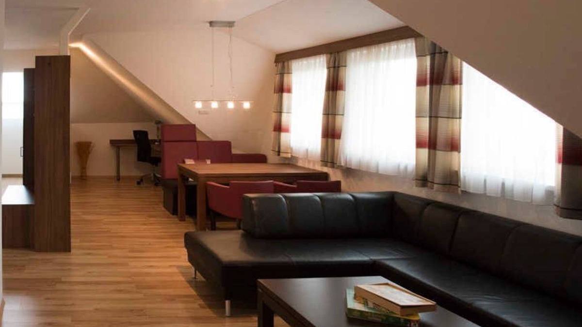 Sankt Ulrich im Muhlkreis Apartment | Shettland pony paddock - Langs Wirtshaus