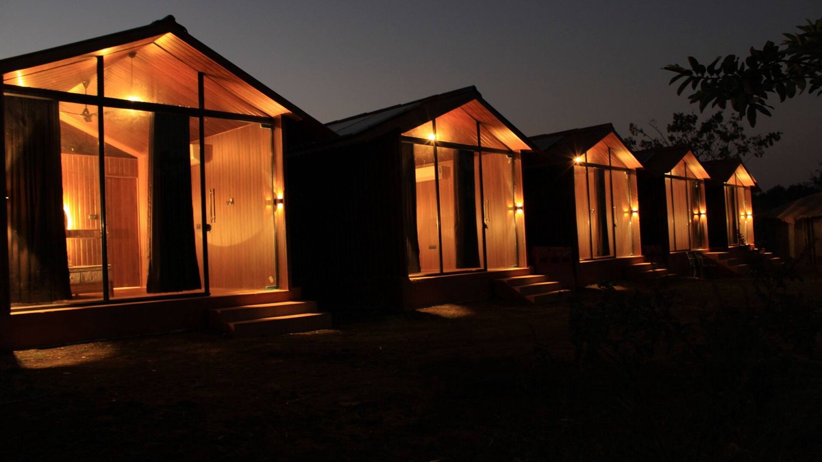 Dahanu House | Shetty Farms