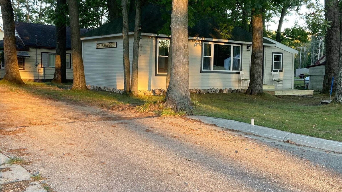 Lake George House | Shiawasee (Look up River)