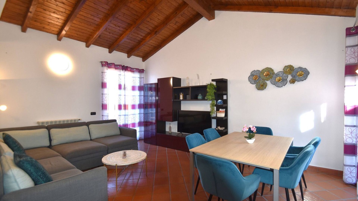 Poppino Villa | Shila House