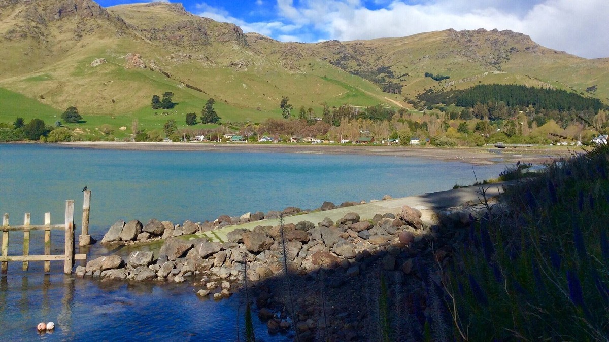 Christchurch District Cottage | Shiloh - Diamond Harbour Accommodation