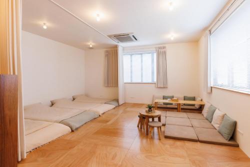 Kisarazu House | shimagumi house 海のそばの小さな貸切り宿