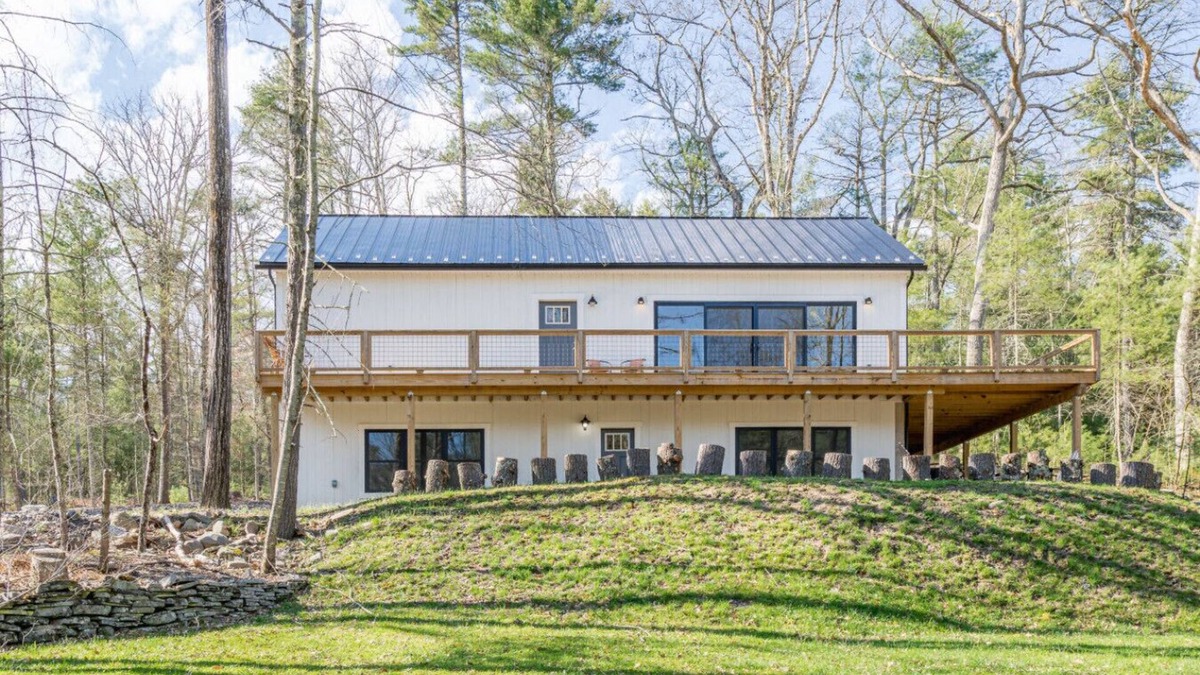 Sparrow Bush Apartment | Shingle Creek in Sparrow Bush
