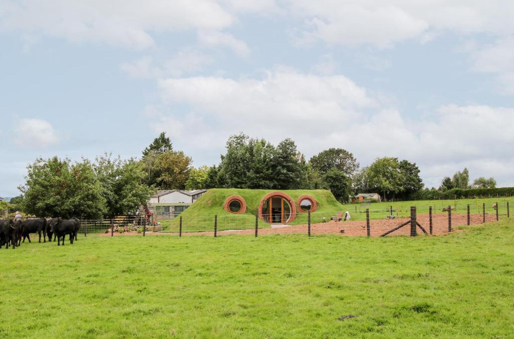 Little Hereford House | Shire's End