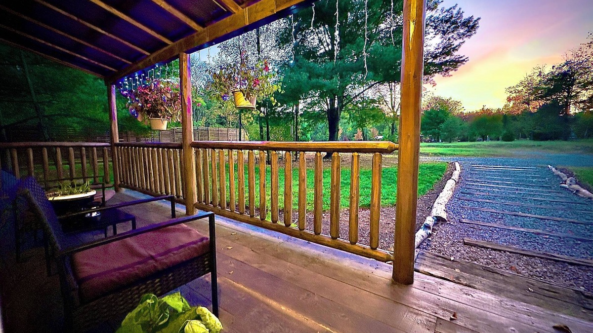 Marienville Cabin | Shire Villa: Pet-Friendly Cabin Near Cook Forest & Allegheny National Forest