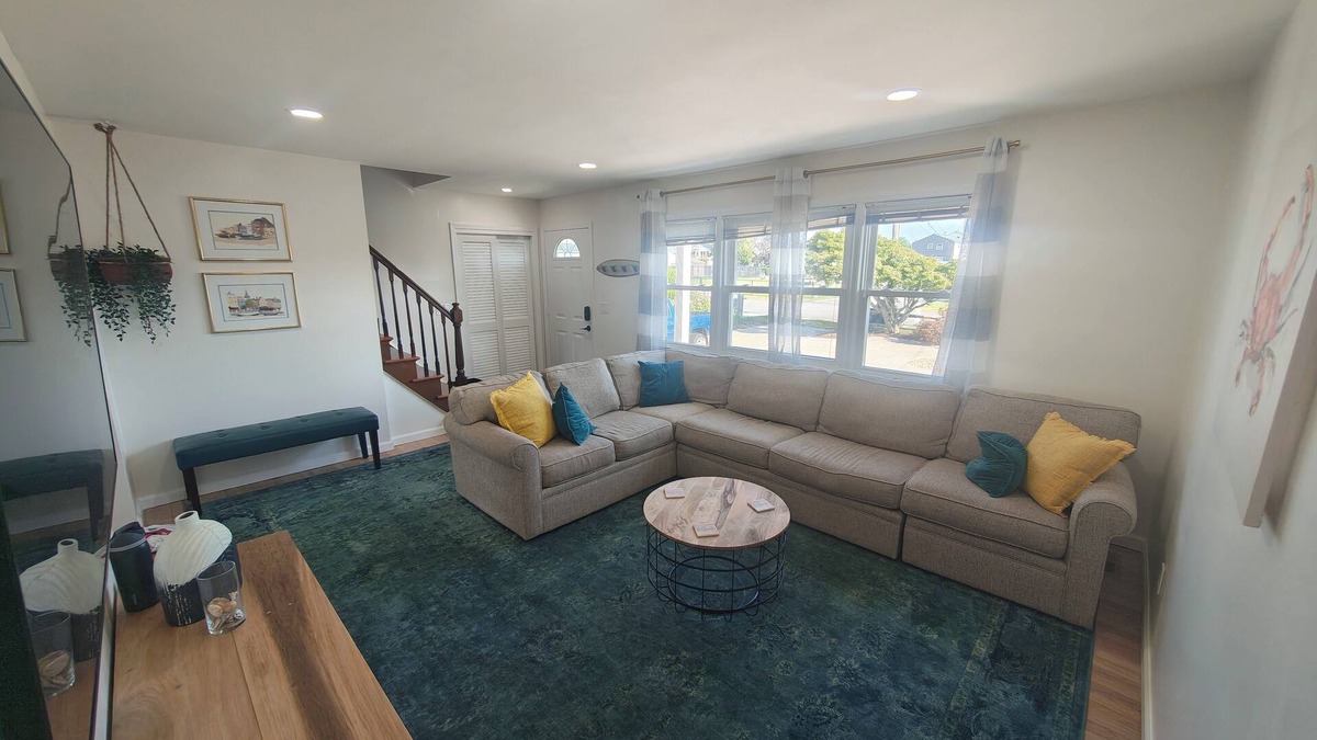 Shirley House | Shirley Bayfront Getaway – Kayak, Swim & Relax