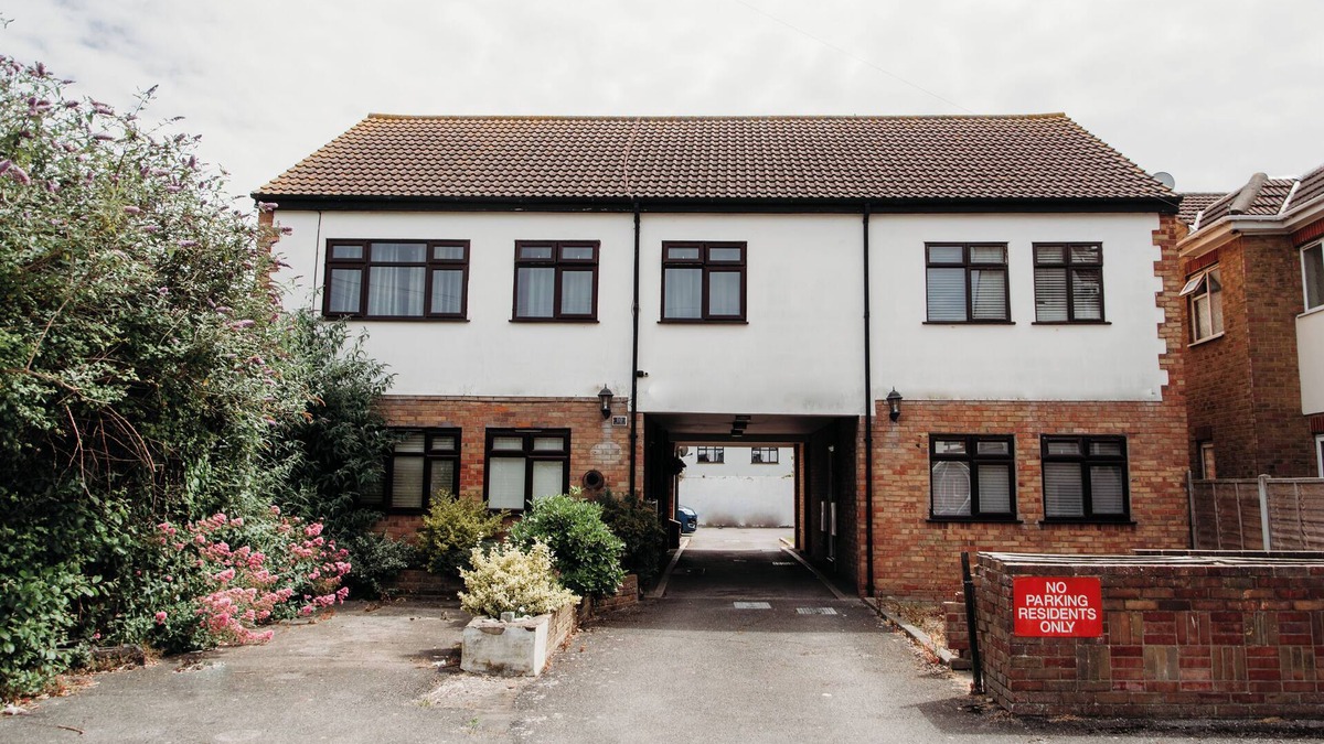 Southend-on-Sea Cabin | Shoebury Lodge near Sea front in Southend