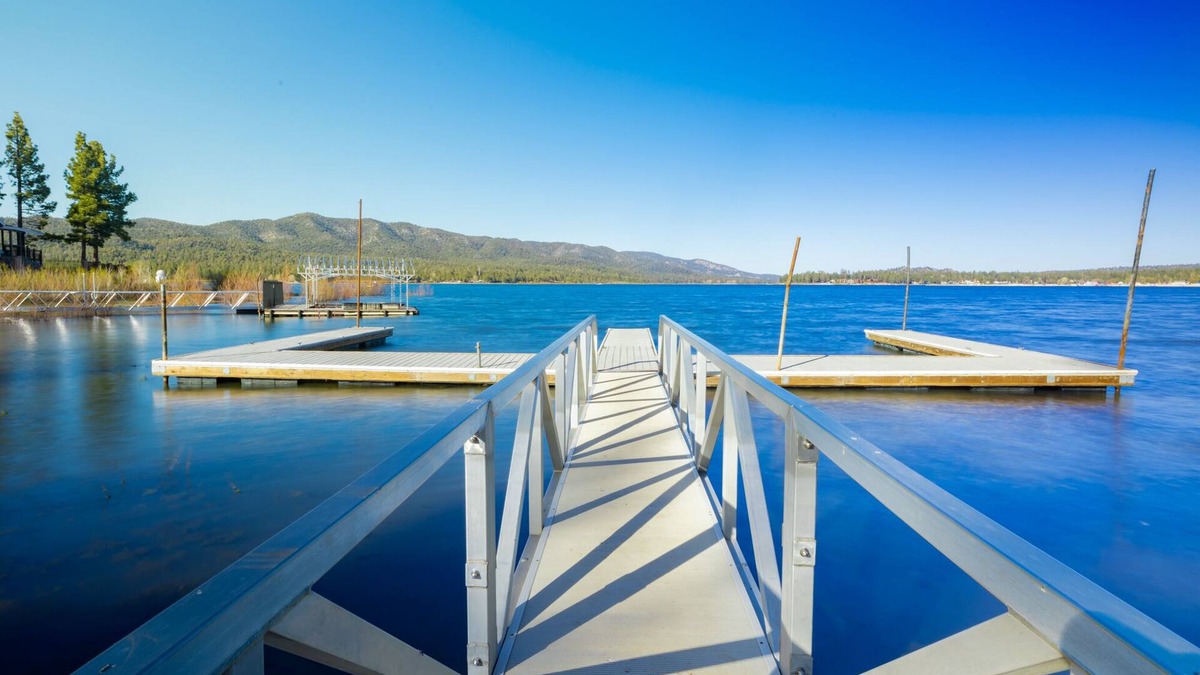 Big Bear Lake Cabin | Shore Acres Lakefront Lodge at Big Bear Lake