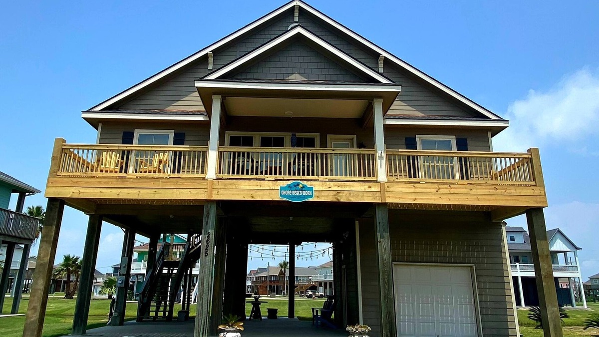 Port Bolivar House | "Shore Beats Work" Stunning Home w/Ocean View, Near Beach - 3BR/2BA