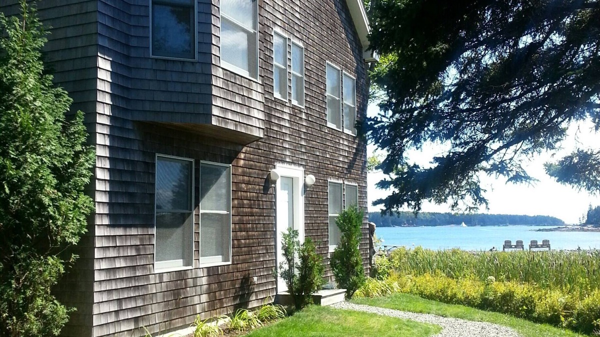 DownEast and Acadia Maine House | Shorefront Cottage in Northeast Harbor Maine