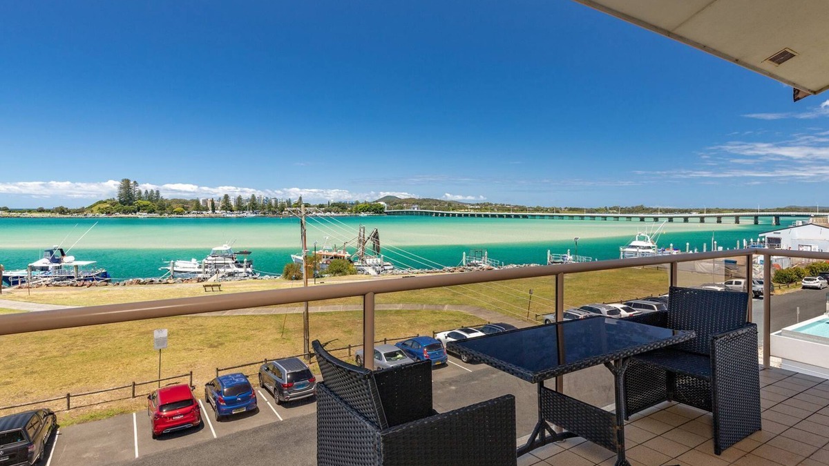 Tuncurry Apartment | Shoreline 7 - Unbeatable Views!
