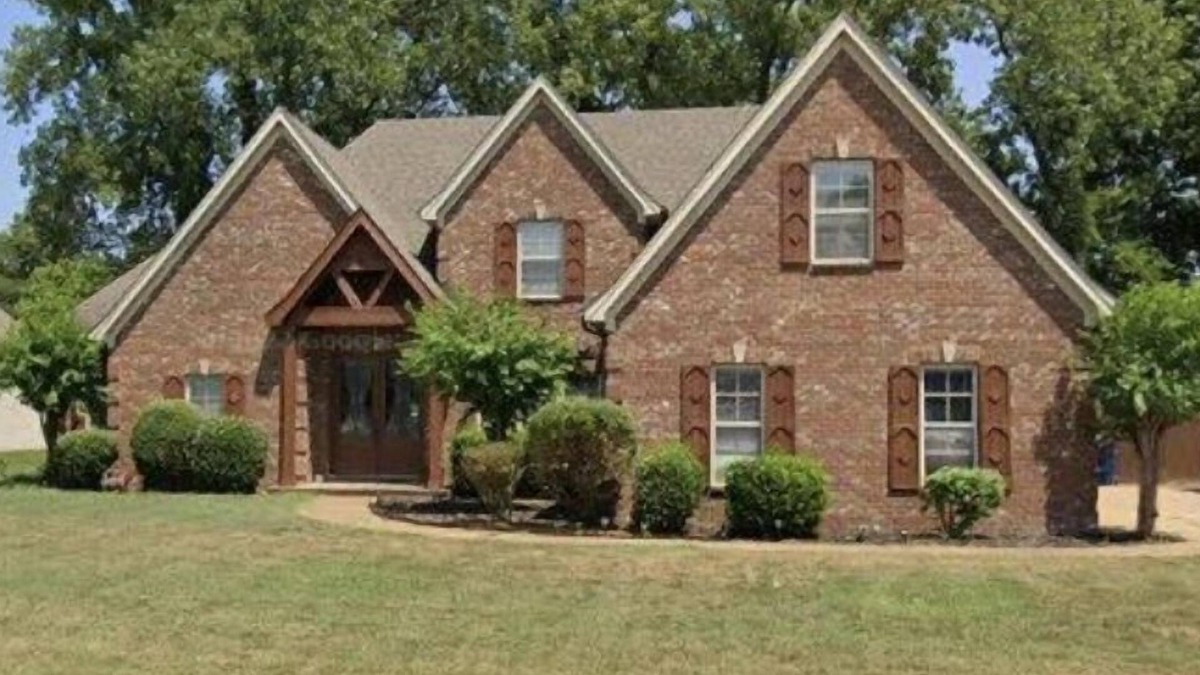 Marion House | Short and long term rental. Less than 10 minutes from downtown Memphis , TN