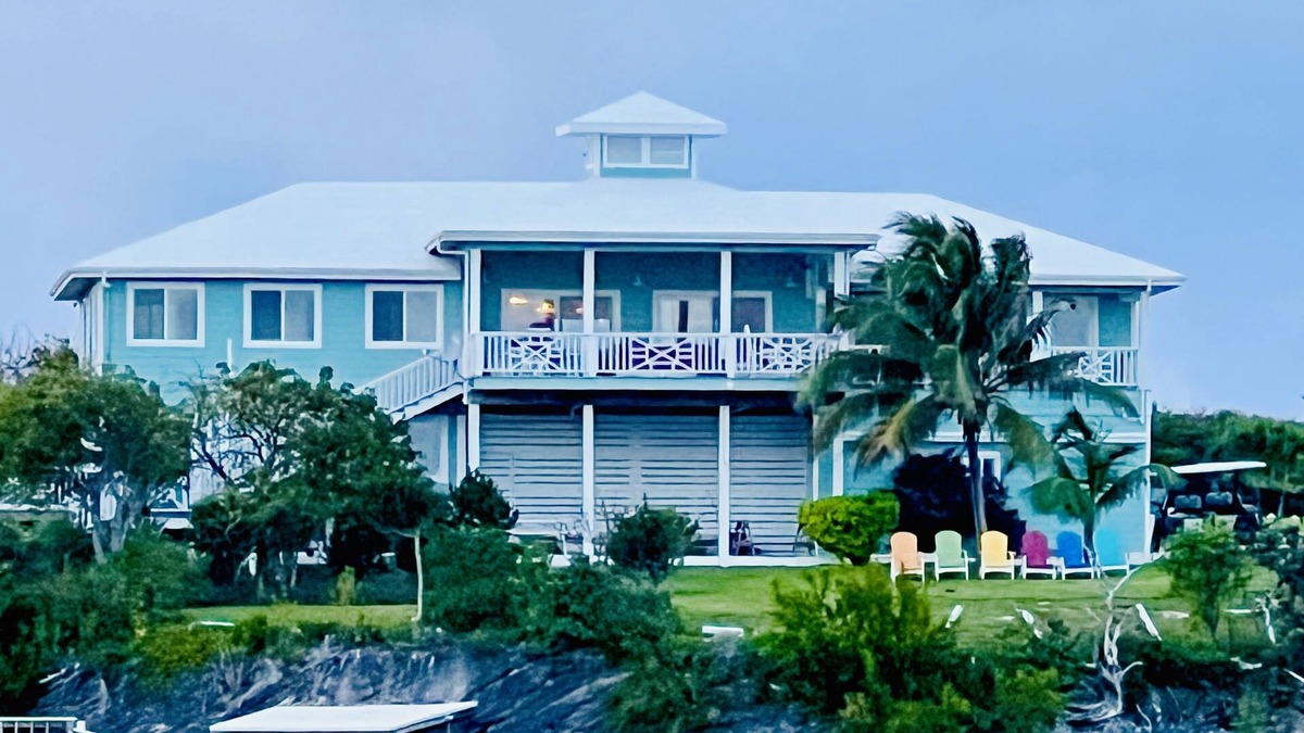 Great Guana Cay House | ShuggaBreeze on Great Guana Cay. Expansive home with Private Pier and Beach.