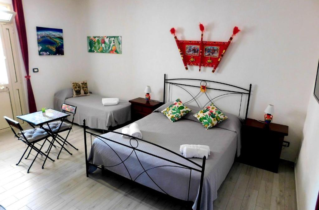 Carrozziere House | Sicilia Room