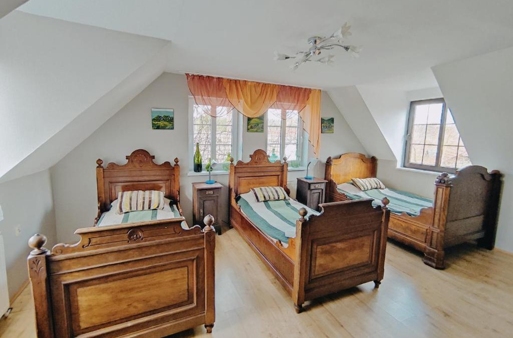 Miroslawiec Apartment | Siedem Ogrodów - Pokoje w Domku Kucharza