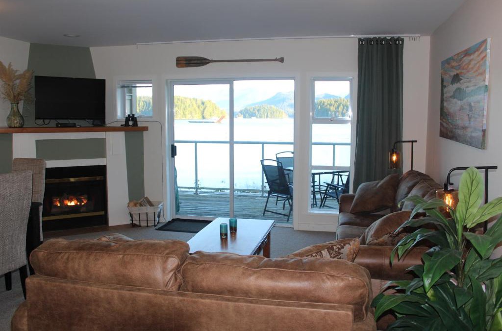 Tofino Apartment | Siennas Harbour House