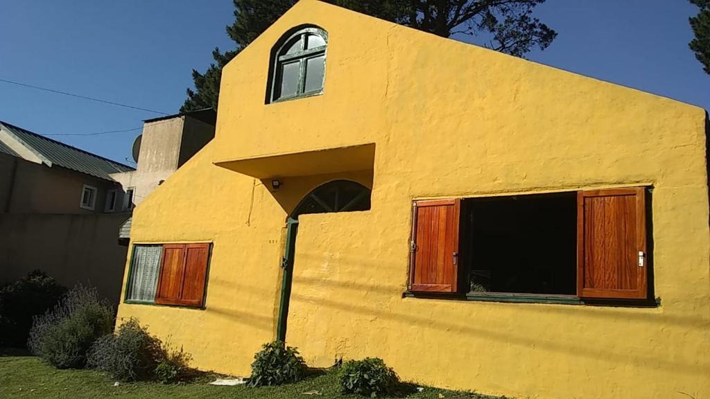 Sierra de los Padres House | Sierra de los Padres Amplia Casa